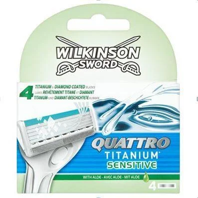 Wilkinson Sword Quattro Titanium Sensitive Rasierklingen Aloe Vera Herren, 4 Stück