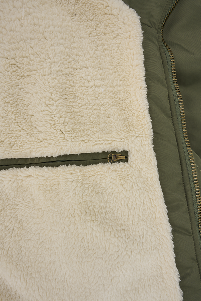 Brandit CWU Jacket hooded oliv, Größe 4XL