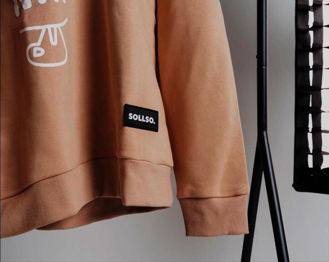 SOLLSO. Hoodie „No Panic Sloth“, Farbe Desert Beige, Größe 3XL